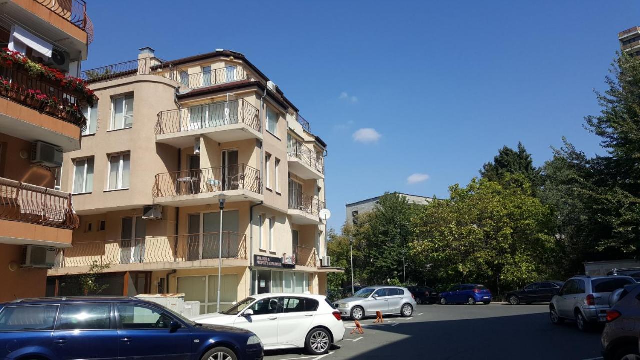 Perla Apartments ネセバル エクステリア 写真