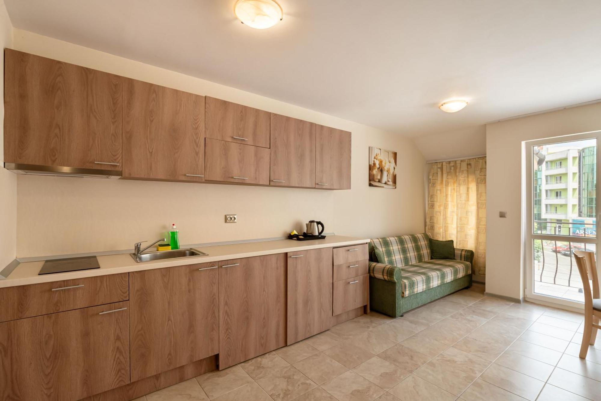 Perla Apartments ネセバル エクステリア 写真